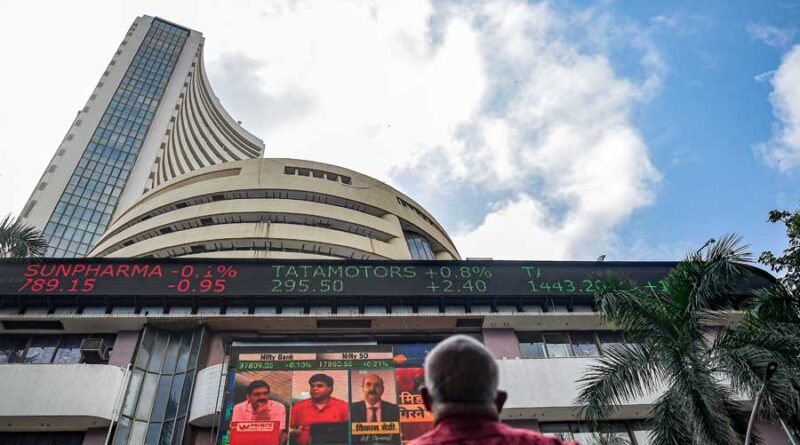 Markets trade lower after modest early gains on sluggish global peers, tensions in Middle East