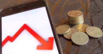 Sensex, Nifty recover early losses; bank, capital goods stocks lead